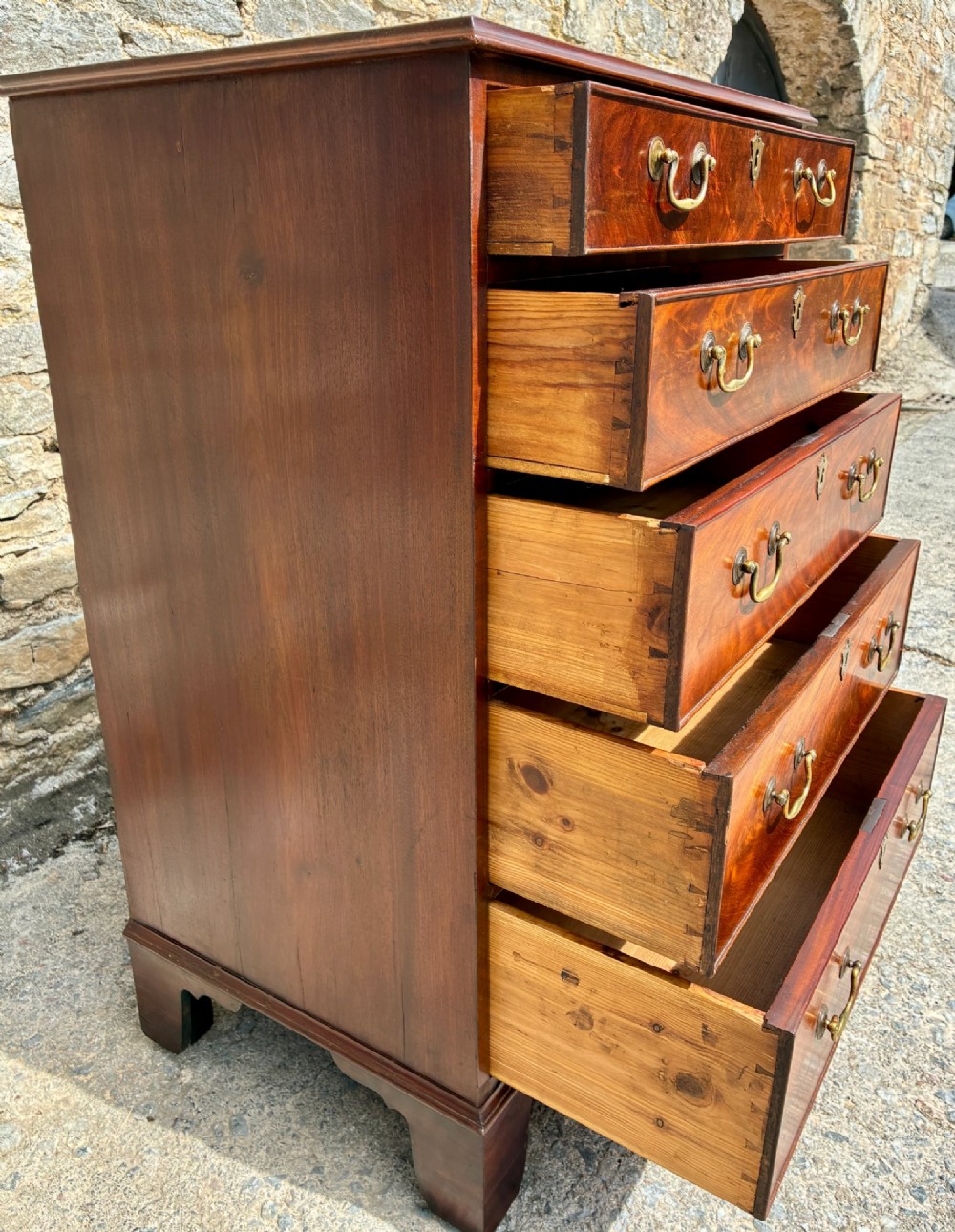 Georgian Mahogany Chest of Drawers View XII
