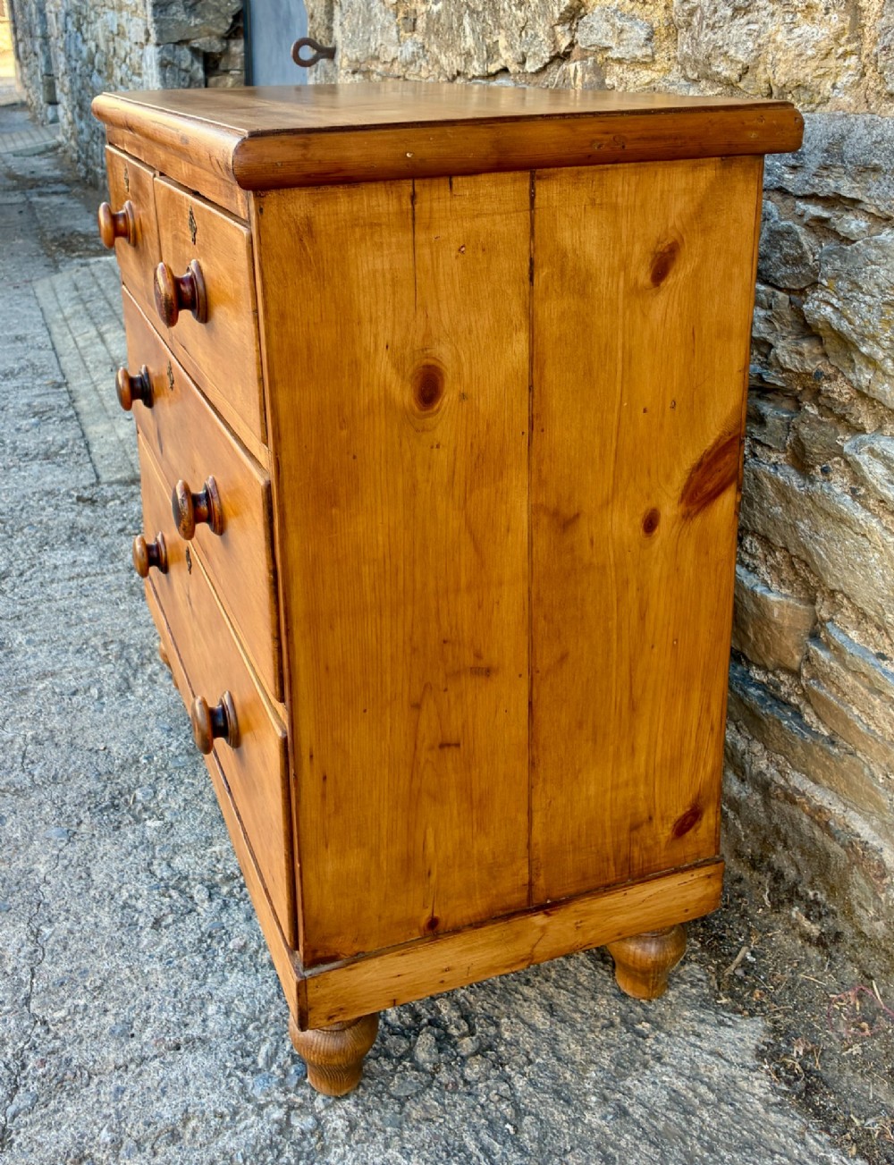 Small Antique Pine Chest of Drawers View VIII