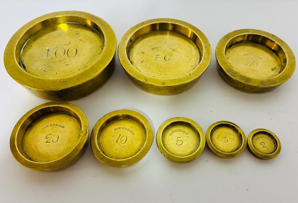 Antique Brass Bank Sovereign Weights View IV