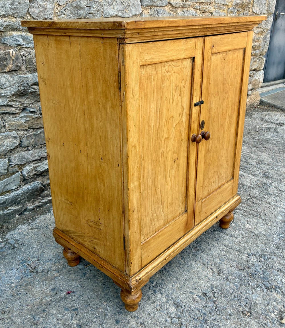 Alternate View