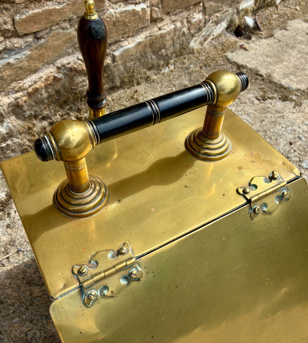 Detail View