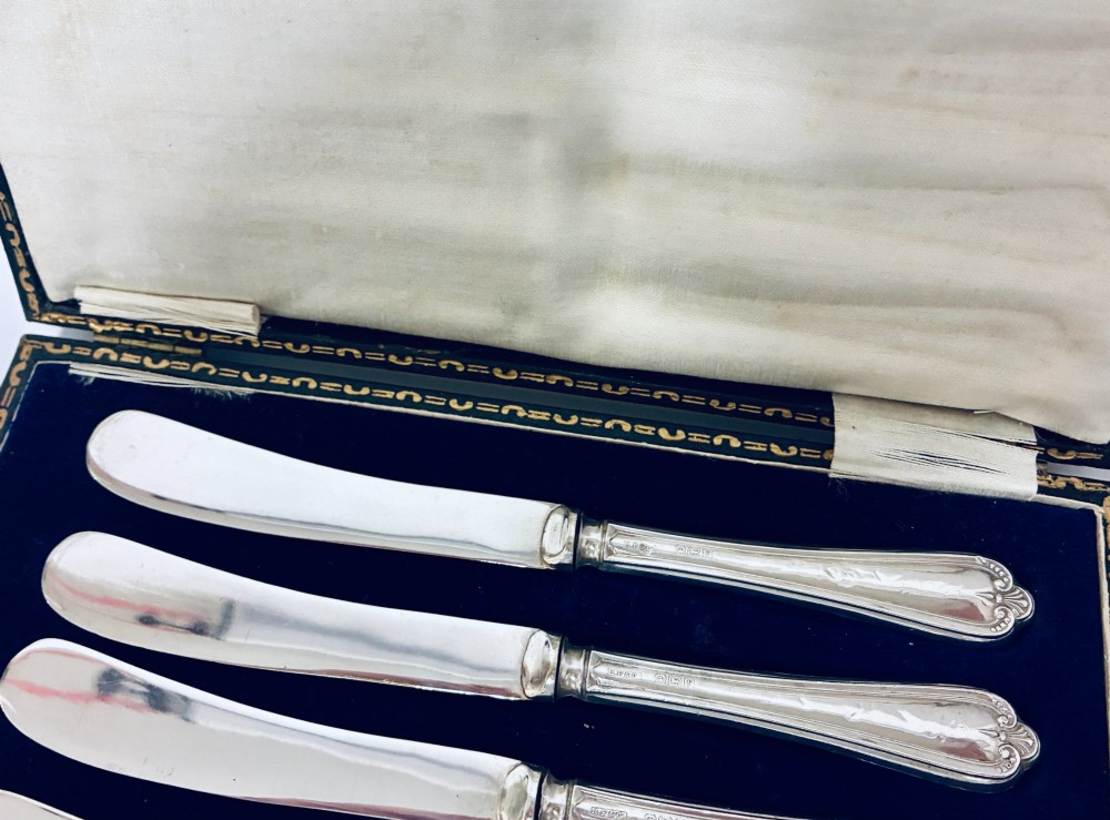 Set of 6 Antique Silver Handled Butter Knives View IX