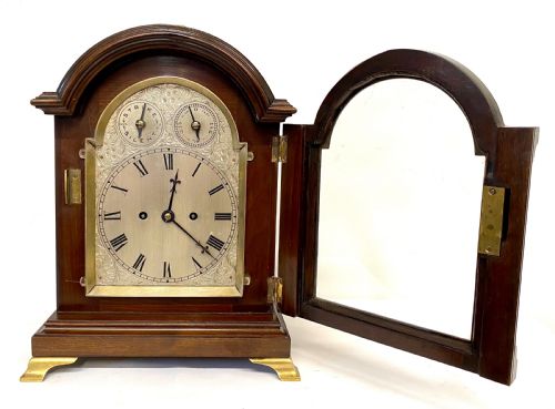 fig 2. Lovely Antique Mahogany Double Chain Fusee Bracket / Mantel Clock