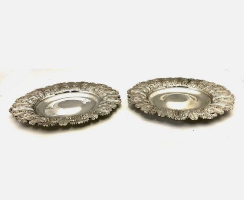 PAIR OF ANTIQUE GEORGE IV SILVER ALMS DISHES BY SAMUEL HENNELL LONDON 3988OZT - ADDITIONAL PHOTO 1