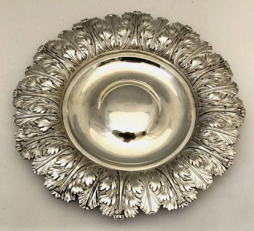 PAIR OF ANTIQUE GEORGE IV SILVER ALMS DISHES BY SAMUEL HENNELL LONDON 3988OZT - ADDITIONAL PHOTO 2