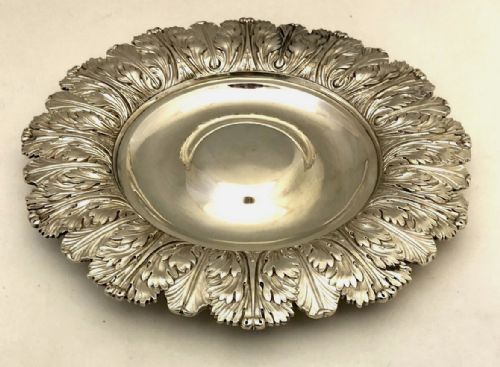 PAIR OF ANTIQUE GEORGE IV SILVER ALMS DISHES BY SAMUEL HENNELL LONDON 3988OZT - ADDITIONAL PHOTO 7