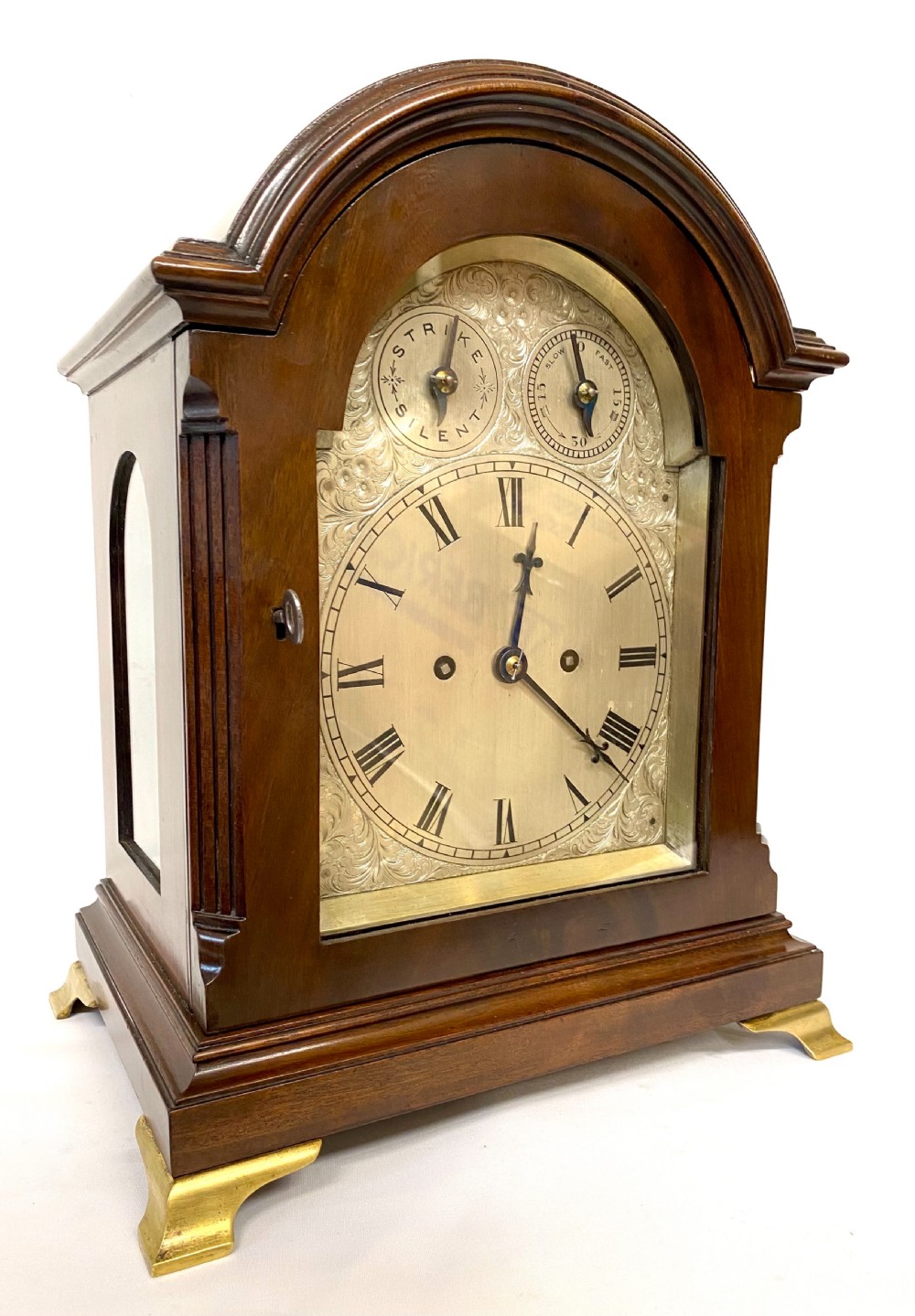 Lovely Antique Mahogany Double Chain Fusee Bracket / Mantel Clock View VII