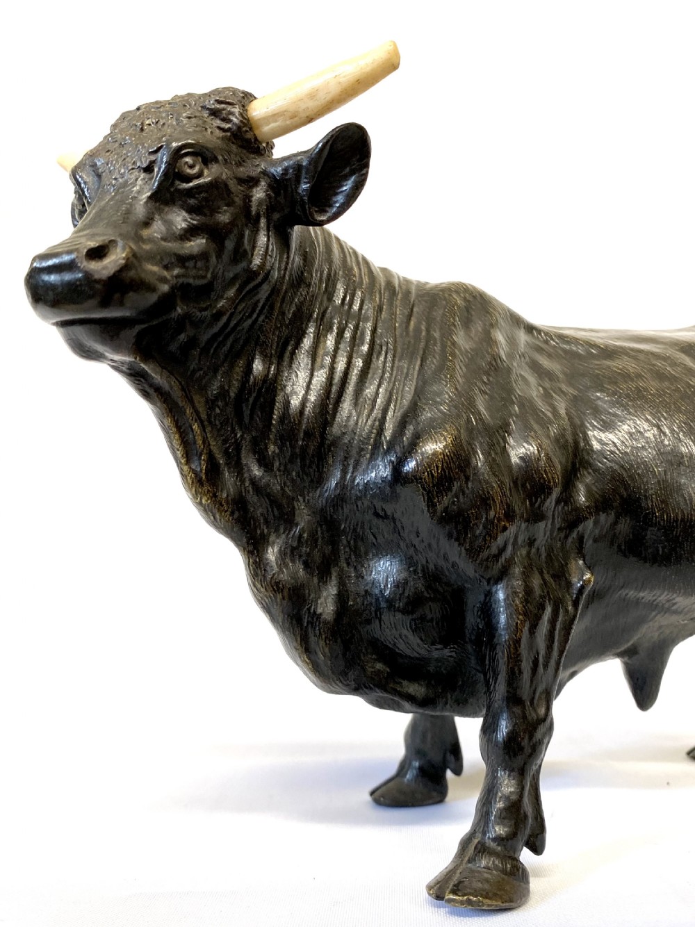 Large Heavy Antique Bronze Figure Of A Bull With Bovine Horns Exquisite Detail View IV