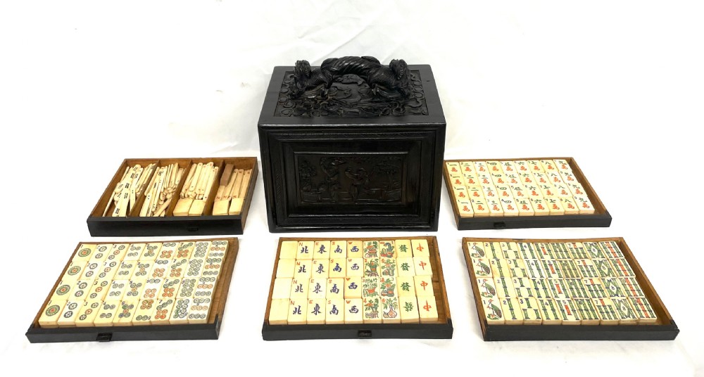 Antique Mah Jong Mahjong Set with Superb Carved Carrying Case & Foo Dogs Handle