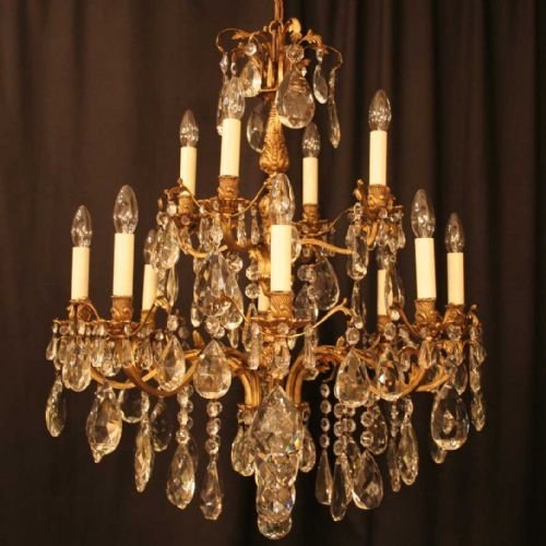 Italian Gilded 12 Light Chandelier