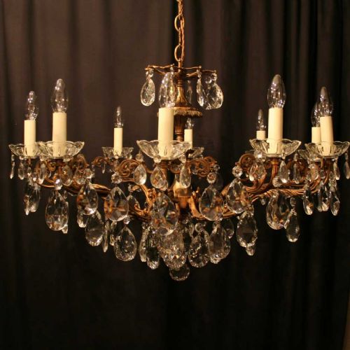 An Italian Gilded 10 Light Antique Chandelier