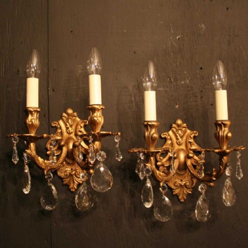 Italian Pair of Gilded Antique Wall Lights