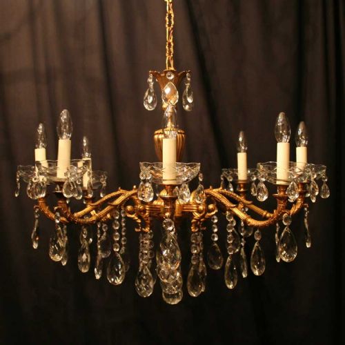 An Italian Gilded 8 Light Antique Chandelier
