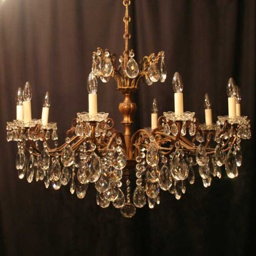 An Italian Gilded 10 Light Antique Chandelier