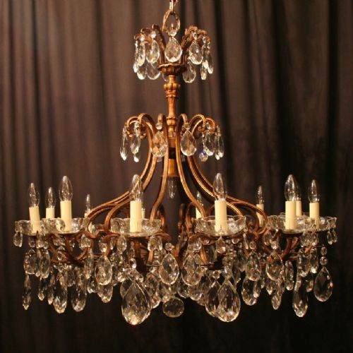 An Italian 13 Light Antique Chandelier
