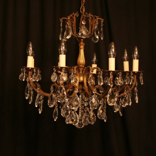 An Italian 8 Light Gilded Antique Chandelier
