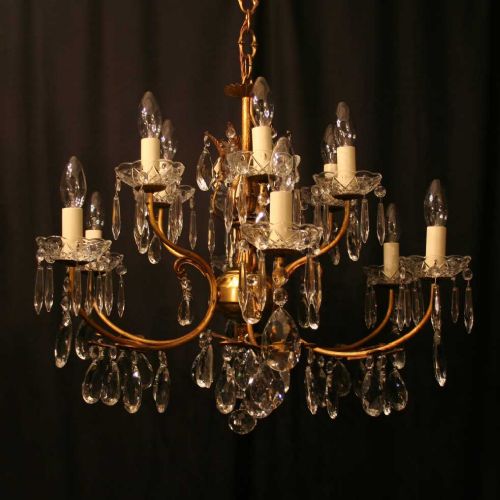 An Italian Gilded 12 Light Antique Chandelier