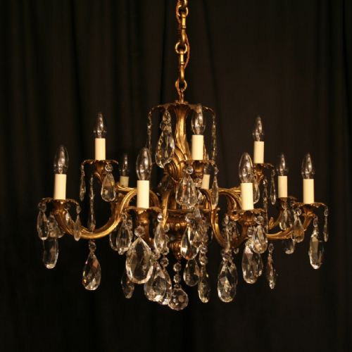 An Italian Gilded 12 Light Antique Chandelier