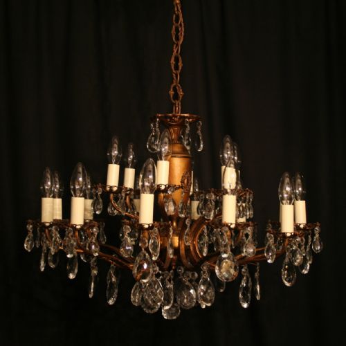 An Italian Gilded 18 Light Antique Chandelier