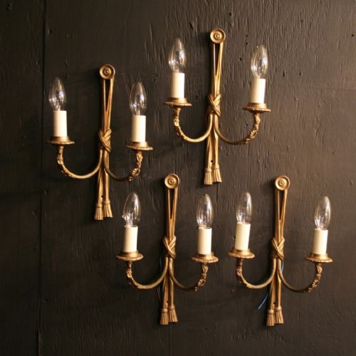 An English Set of 4 Brass Antique Wall Lights