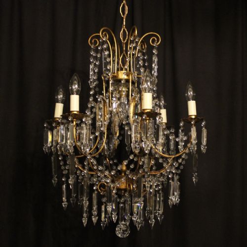 A Florentine Gilded 7 Light Chandelier