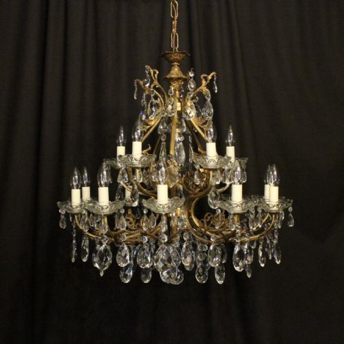 Italian Gilded 16 Light Antique Chandelier
