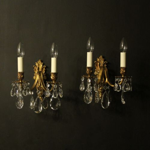 Italian Pair of Gilded Bronze Antique Wall Lights
