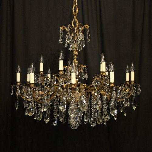 Italian Gilded 20 Light Antique Chandelier