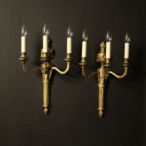 french pair of gilded bronze antique wall lights - CATEGORY: ANTIQUE LIGHTING - DATED 19TH CENTURY