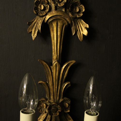 FLORENTINE PAIR OF GILTWOOD WALL LIGHTS - ADDITIONAL PHOTO 3