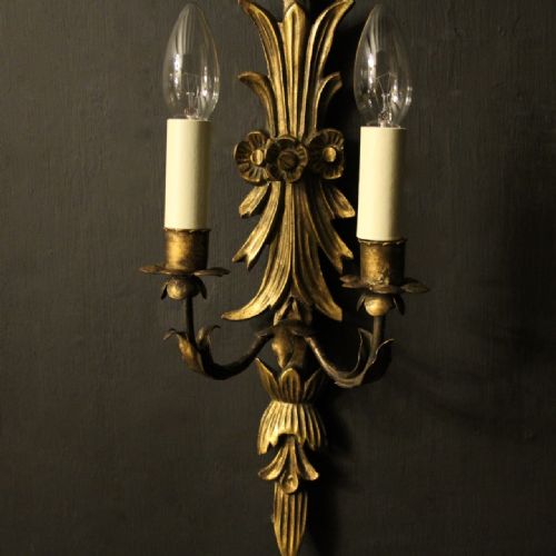 FLORENTINE PAIR OF GILTWOOD WALL LIGHTS - ADDITIONAL PHOTO 6