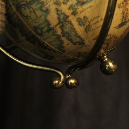 FRENCH GILDED BRASS ATLAS 6 LIGHT CHANDELIER - ADDITIONAL PHOTO 4