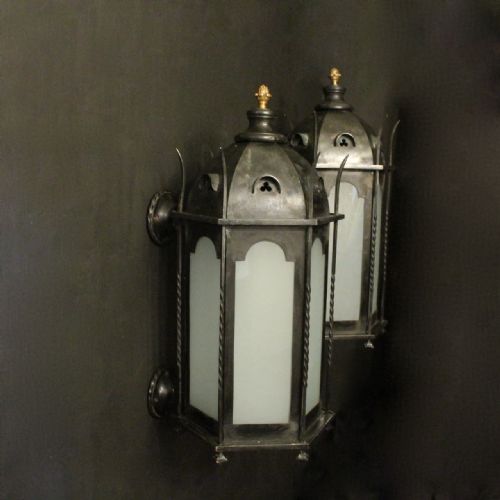 ENGLISH GOTHIC BRONZE ANTIQUE WALL LANTERNS - ADDITIONAL PHOTO 9