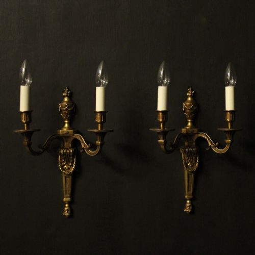 french gilded bronze pair of antique wall lights - CATEGORY: ANTIQUE LIGHTING - DATED 1920