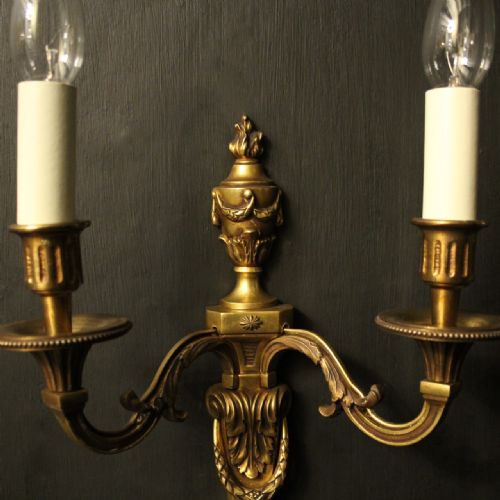 FRENCH GILDED BRONZE PAIR OF ANTIQUE WALL LIGHTS - ADDITIONAL PHOTO 1