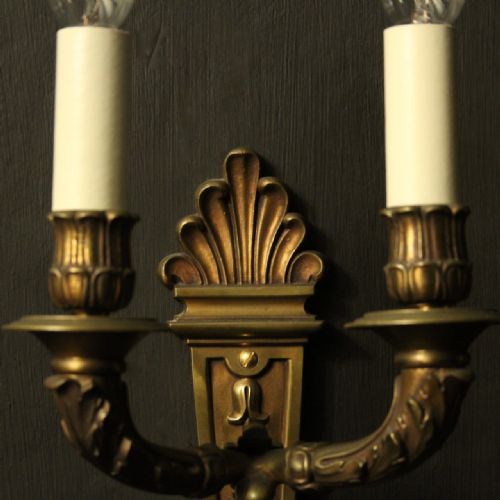 FRENCH 19TH CENTURY PAIR OF GILDED BRONZE TWIN ARM ANTIQUE WALL LIGHTS - ADDITIONAL PHOTO 4