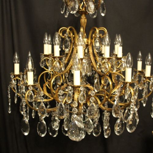ITALIAN GILLDED BRONZE CRYSTAL 21 LIGHT ANTIQUE CHANDELIER - ADDITIONAL PHOTO 1