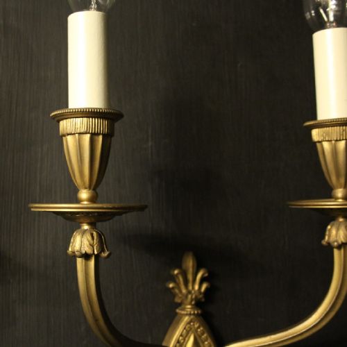 FRENCH PAIR OF GILDED BRONZE TWIN ARM ANTIQUE WALL LIGHTS - ADDITIONAL PHOTO 1