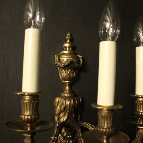 FRENCH 19TH C PAIR OF GILDED BRONZE ANTIQUE WALL SCONCES - ADDITIONAL PHOTO 2
