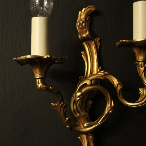 FRENCH SET OF 4 GILDED OPPOSING TWIN ARM WALL LIGHTS - ADDITIONAL PHOTO 4