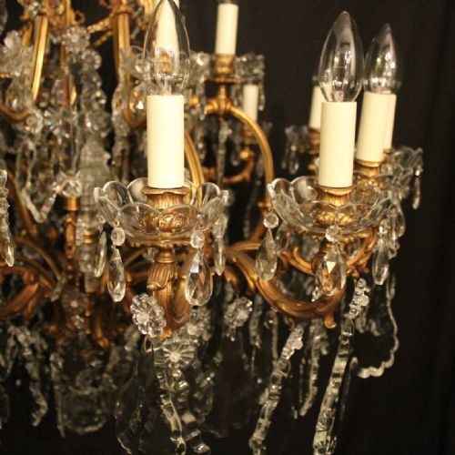 FRENCH 19TH CENTURY GILDED BRONZE 24 LIGHT ANTIQUE CHANDELIER - ADDITIONAL PHOTO 1