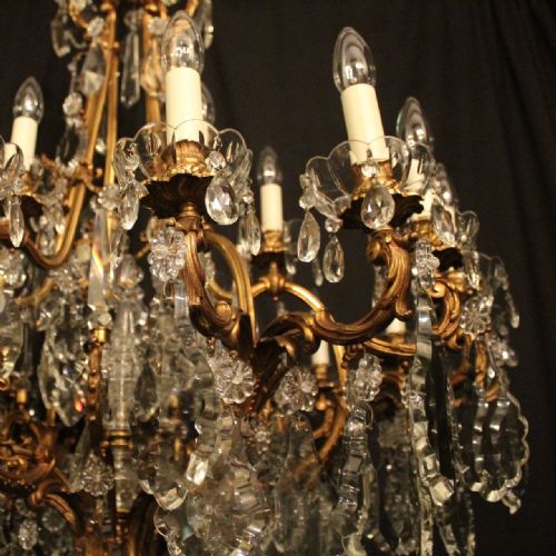 FRENCH 19TH CENTURY GILDED BRONZE 24 LIGHT ANTIQUE CHANDELIER - ADDITIONAL PHOTO 9
