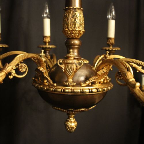 FRENCH GILDED BRONZE 8 LIGHT ANTIQUE CHANDELIER - ADDITIONAL PHOTO 2