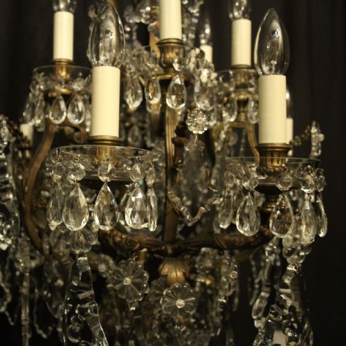 FRENCH 19TH CENTURY GILDED BRONZE CRYSTAL 12 LIGHT ANTIQUE CHANDELIER - ADDITIONAL PHOTO 1