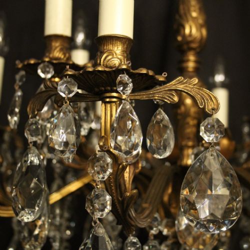 ITALIAN 12 LIGHT GILDED BRONZE ANTIQUE CHANDELIER - ADDITIONAL PHOTO 2