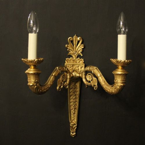 FRENCH PAIR OF GILDED BRONZE ANTIQUE WALL LIGHTS - ADDITIONAL PHOTO 1