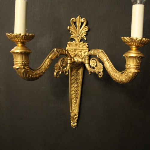 FRENCH PAIR OF GILDED BRONZE ANTIQUE WALL LIGHTS - ADDITIONAL PHOTO 3