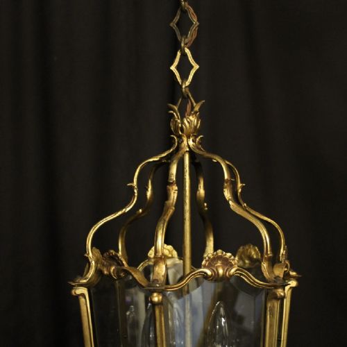 FRENCH GILDED BRONZE TRIPLE LIGHT ANTIQUE HALL LANTERN - ADDITIONAL PHOTO 3