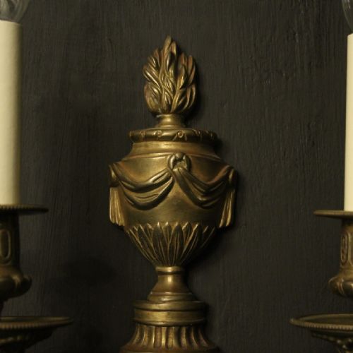 FRENCH PAIR OF BRONZE ANTIQUE WALL SCONCES - ADDITIONAL PHOTO 3