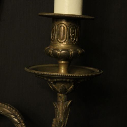 FRENCH PAIR OF BRONZE ANTIQUE WALL SCONCES - ADDITIONAL PHOTO 8